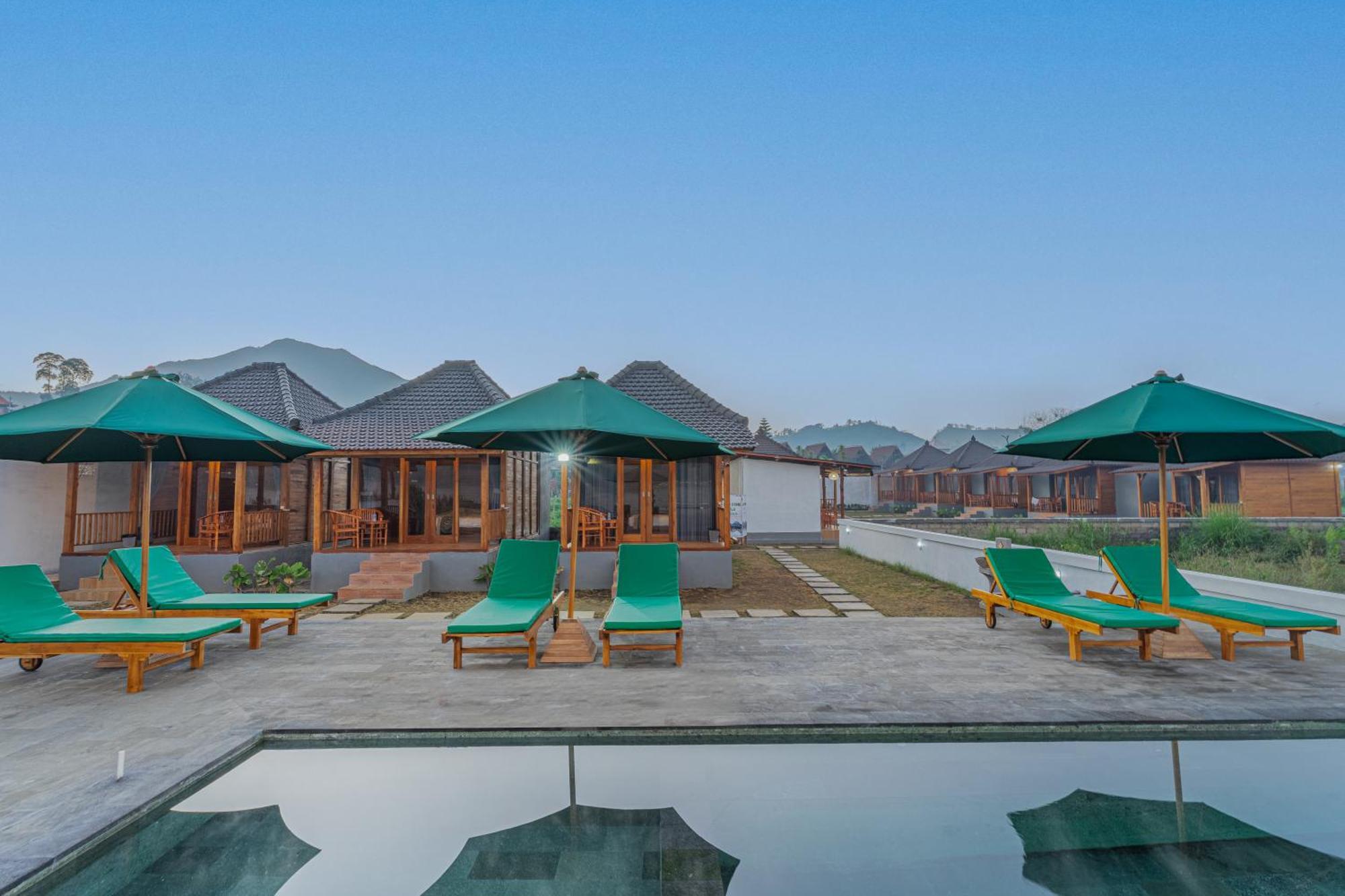D Sila'S Tepi Danu Villas Kintamani & Natural Hot Spring Экстерьер фото